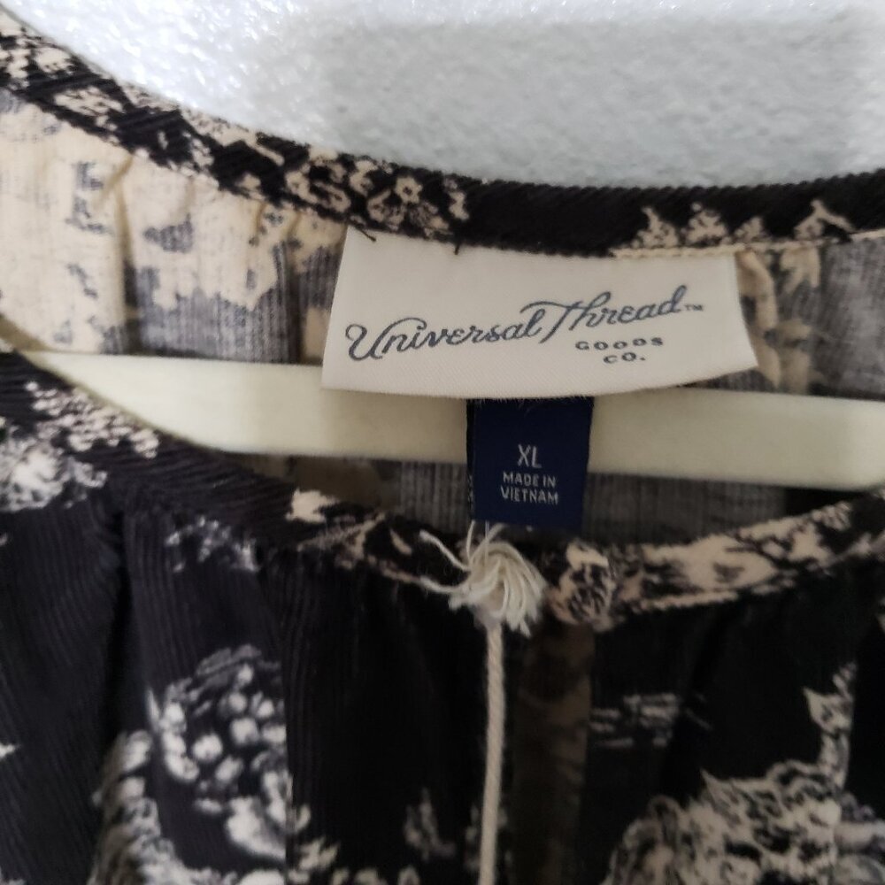 Universal Thread Dress - Picture 12 of 12